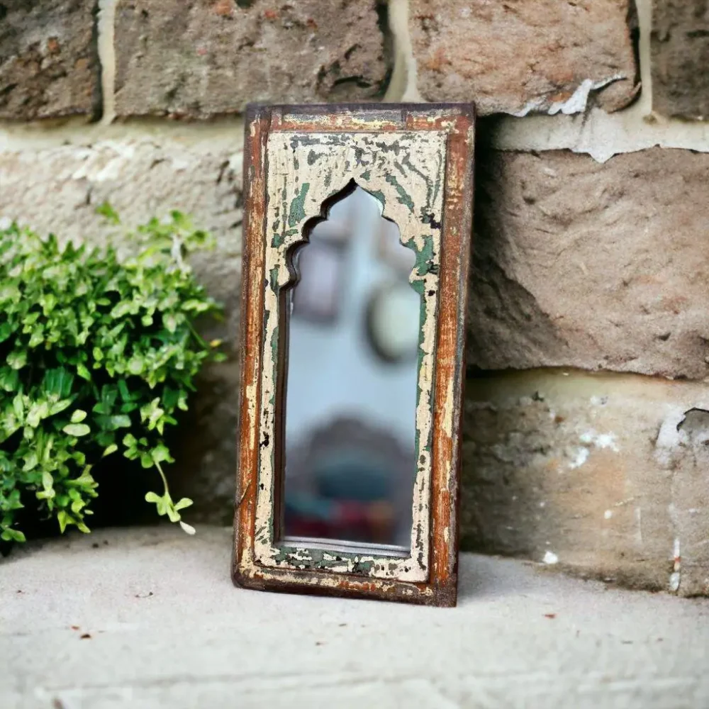 Kashi-Vintage-Wooden-Mirror-Frame.webp