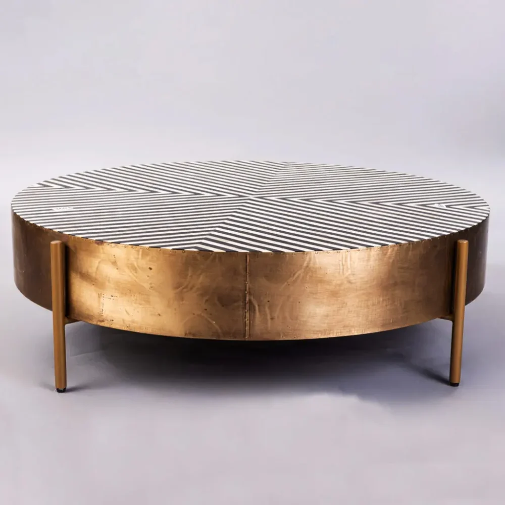 Reims-Bone-inlay-and-brass-geometrical-center-table2.webp