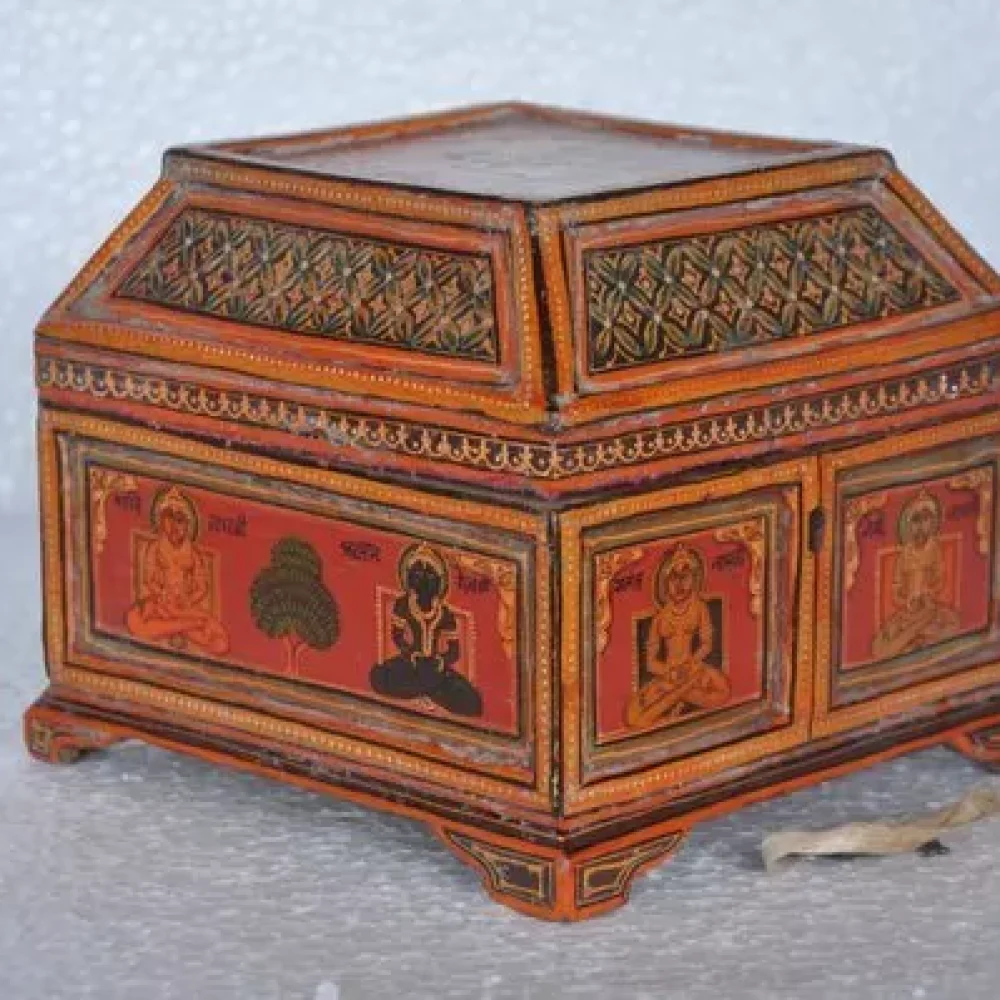 Tirth-Vintage-Wooden-Jewellery-Box3.webp